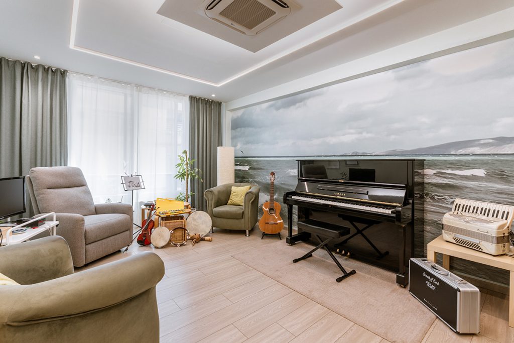 Μουσικοθεραπεία Εκεί που οι λέξεις δεν φτάνουν, ξεκινά η μουσική.